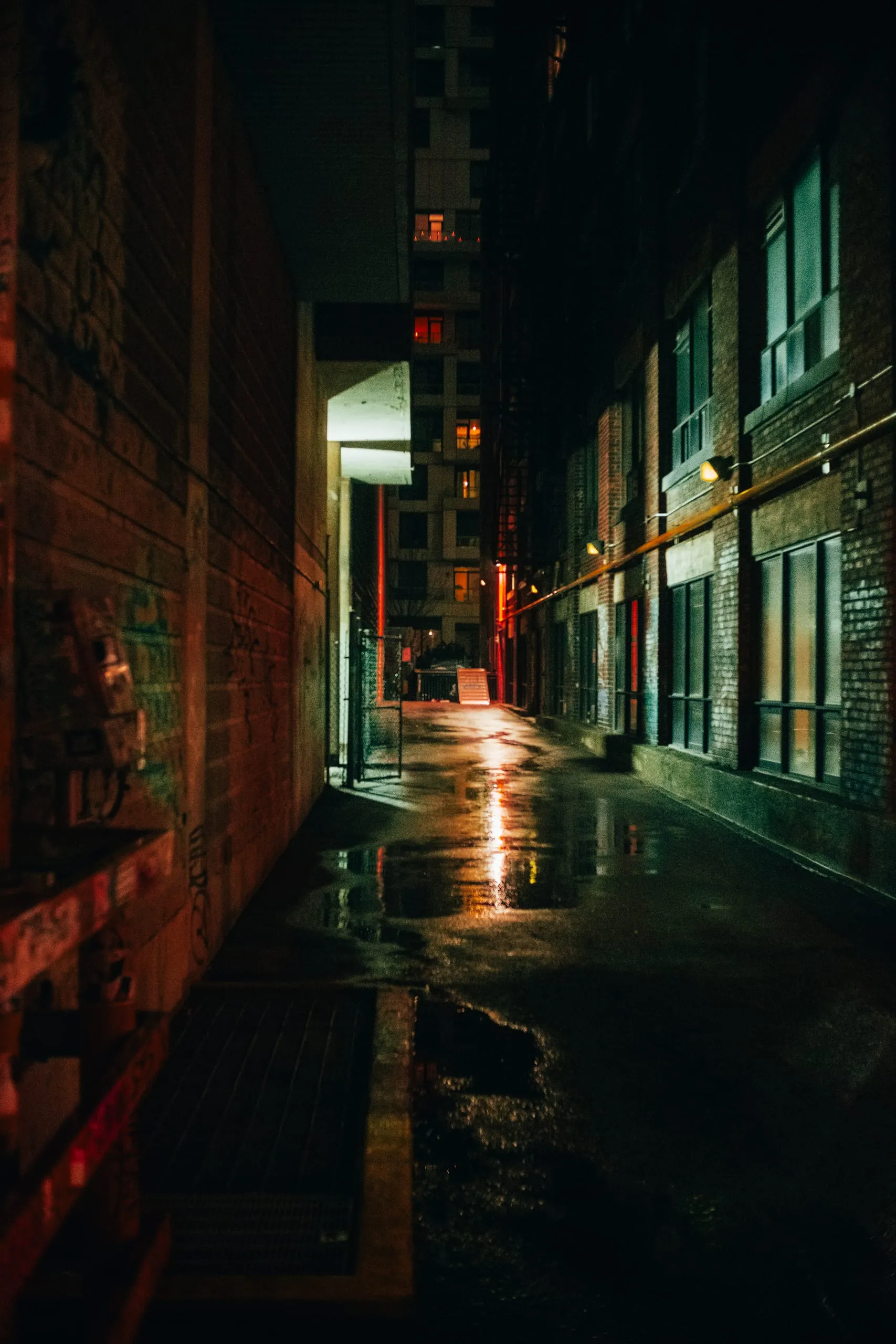 Night alley, Chinatown