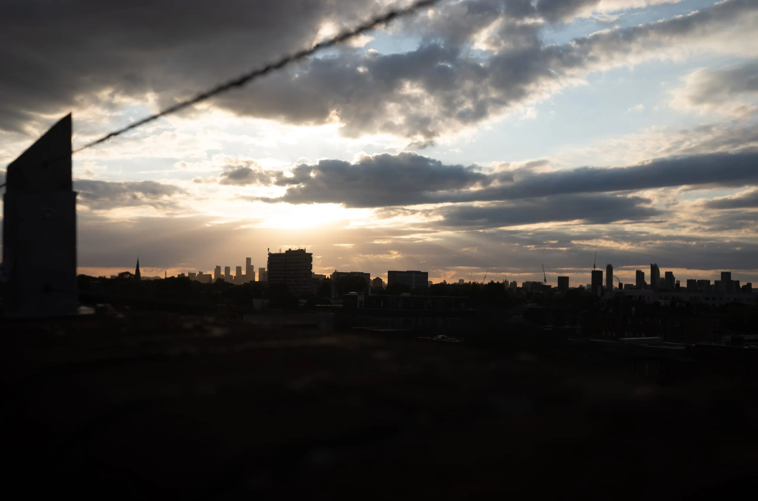 A sunset over west London as seen from the roof of Bold Tendencies